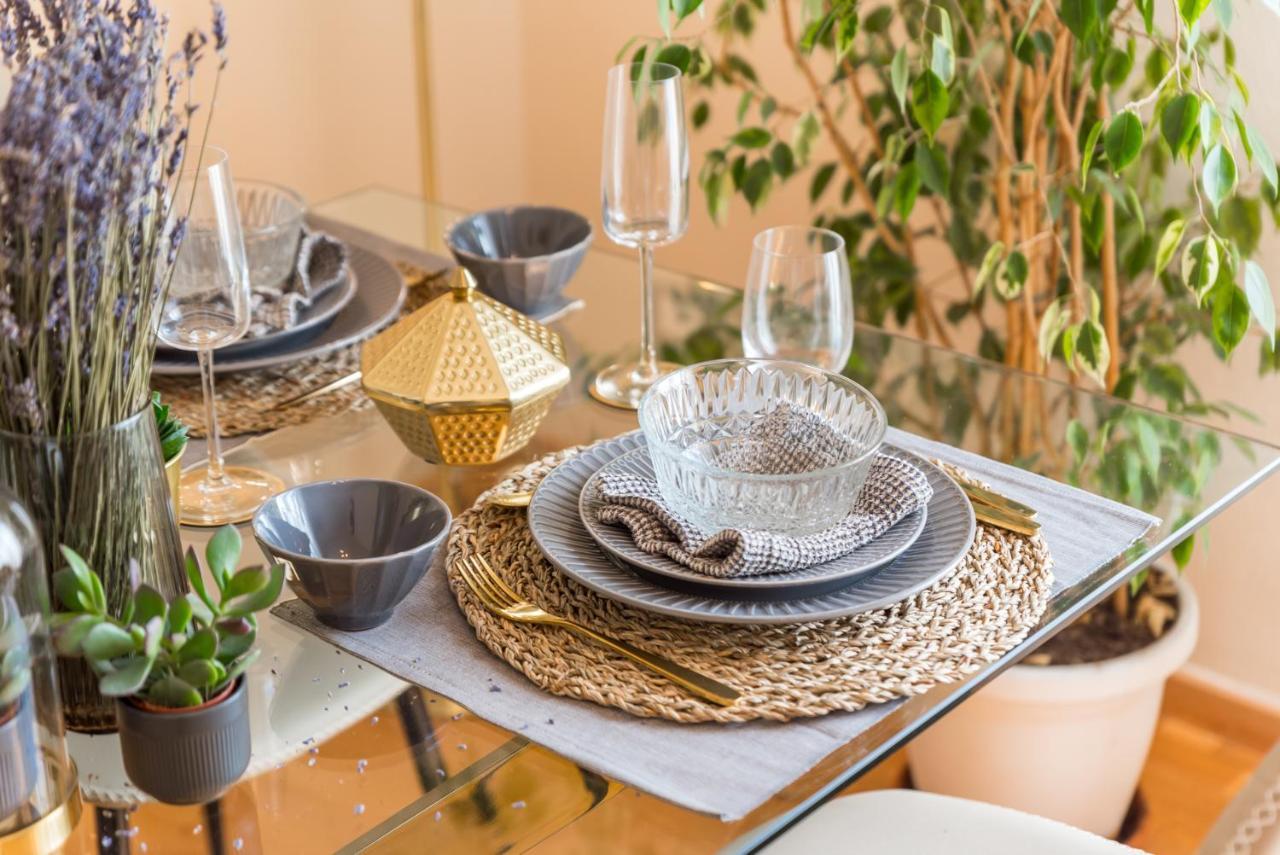 Art Deco' - Sleepwithme - Free Parking - Free Breakfast - Very Friendly Staff بيزا المظهر الخارجي الصورة