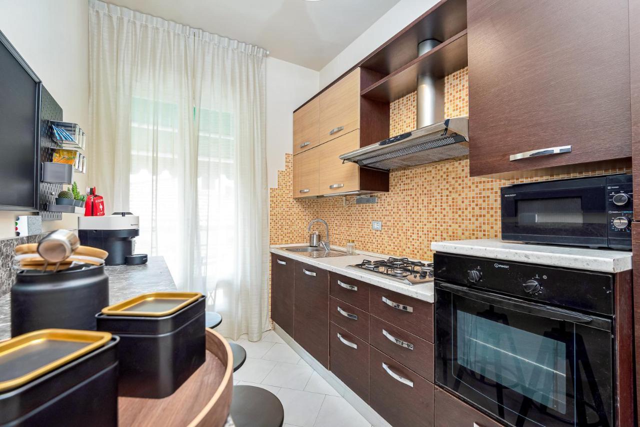 Art Deco' - Sleepwithme - Free Parking - Free Breakfast - Very Friendly Staff بيزا المظهر الخارجي الصورة